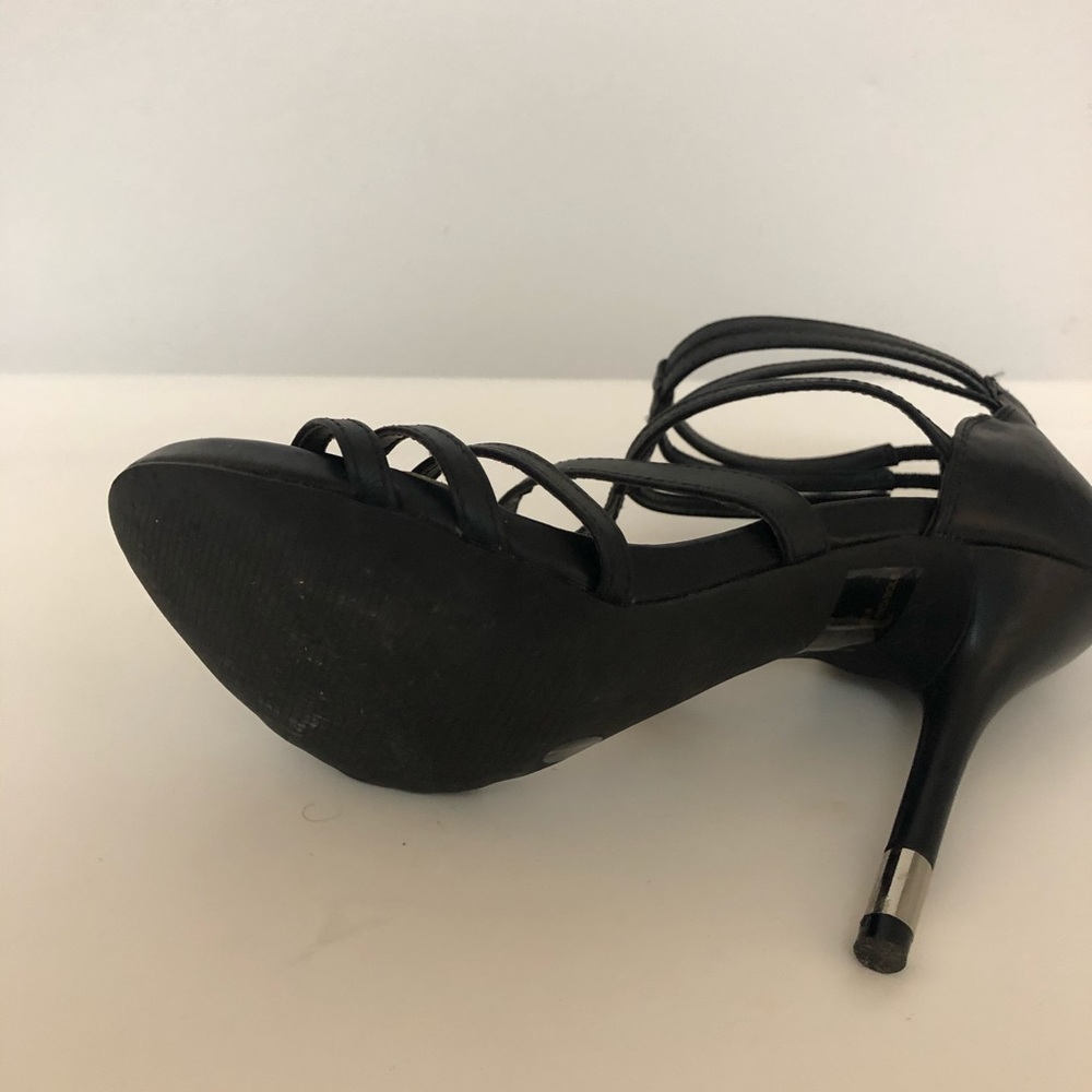 BCBG black high heels sandals - Picture 6 of 7